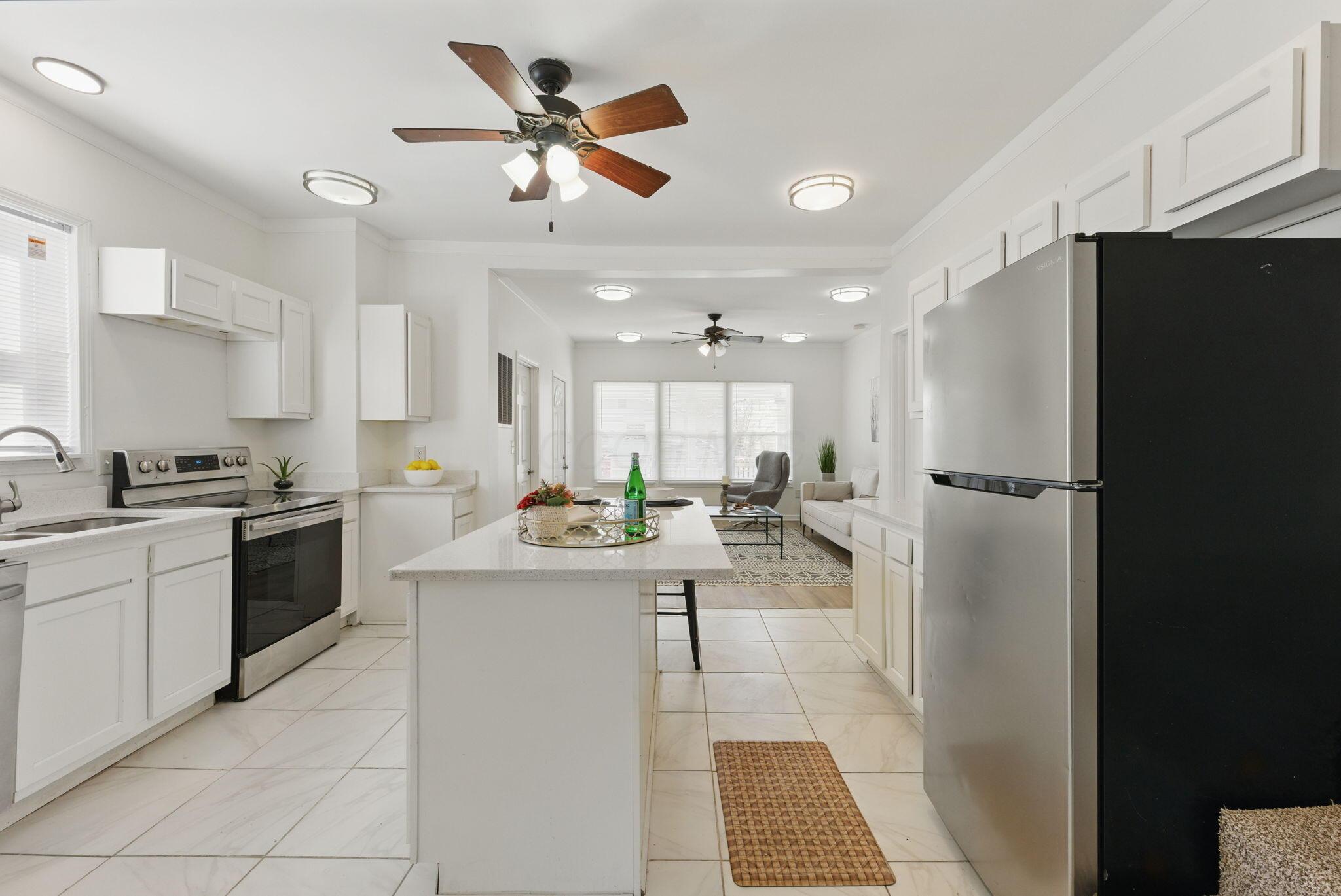 1122 Maplewood Road, Columbus, Ohio image 5