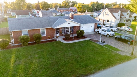Tiny photo for 3419 Lewis Road, Columbus, OH 43207 (MLS # 226038212)