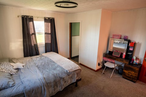 Tiny photo for 3419 Lewis Road, Columbus, OH 43207 (MLS # 226038212)