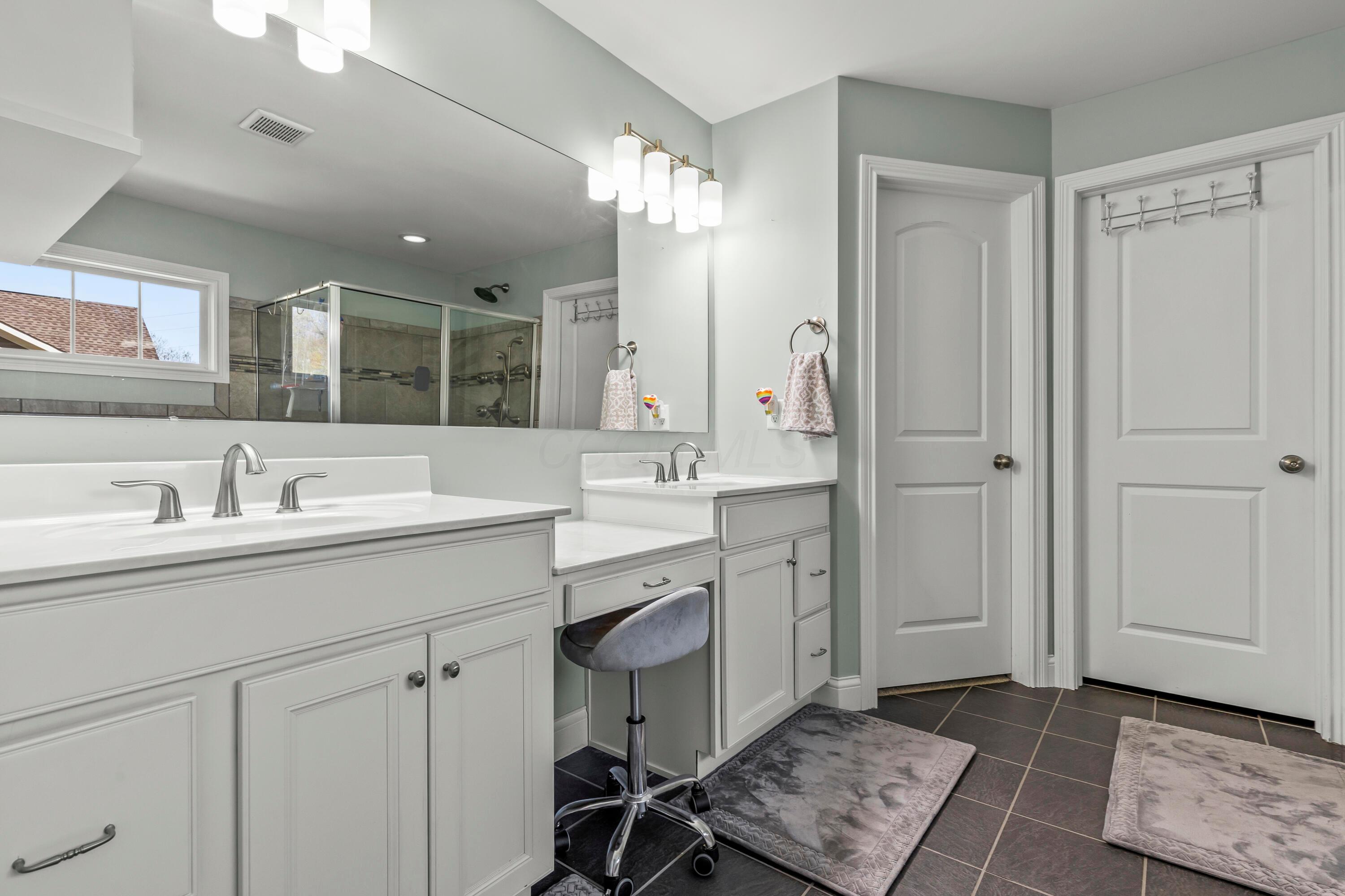 8190 Clark State Court, Blacklick, Ohio image 34