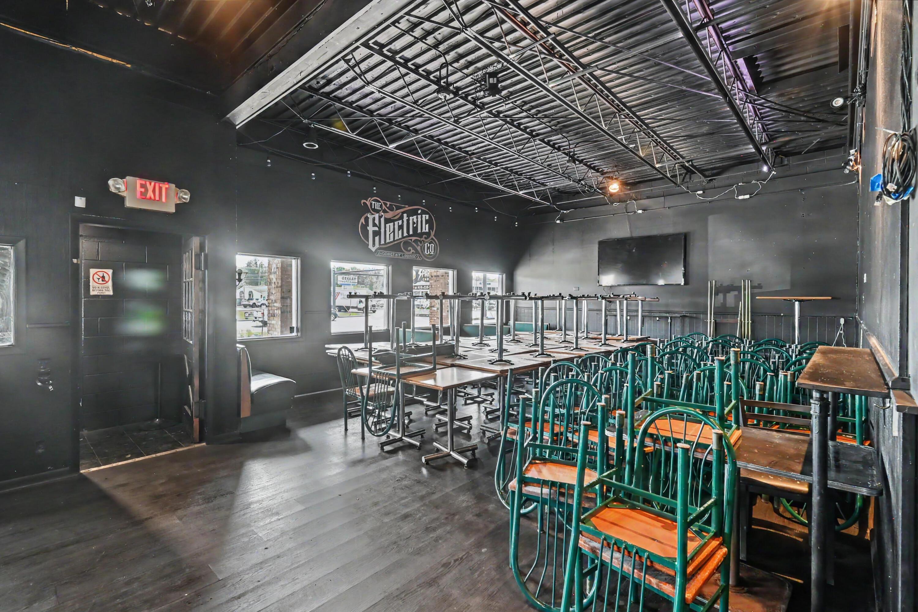 1400 W 4th Street