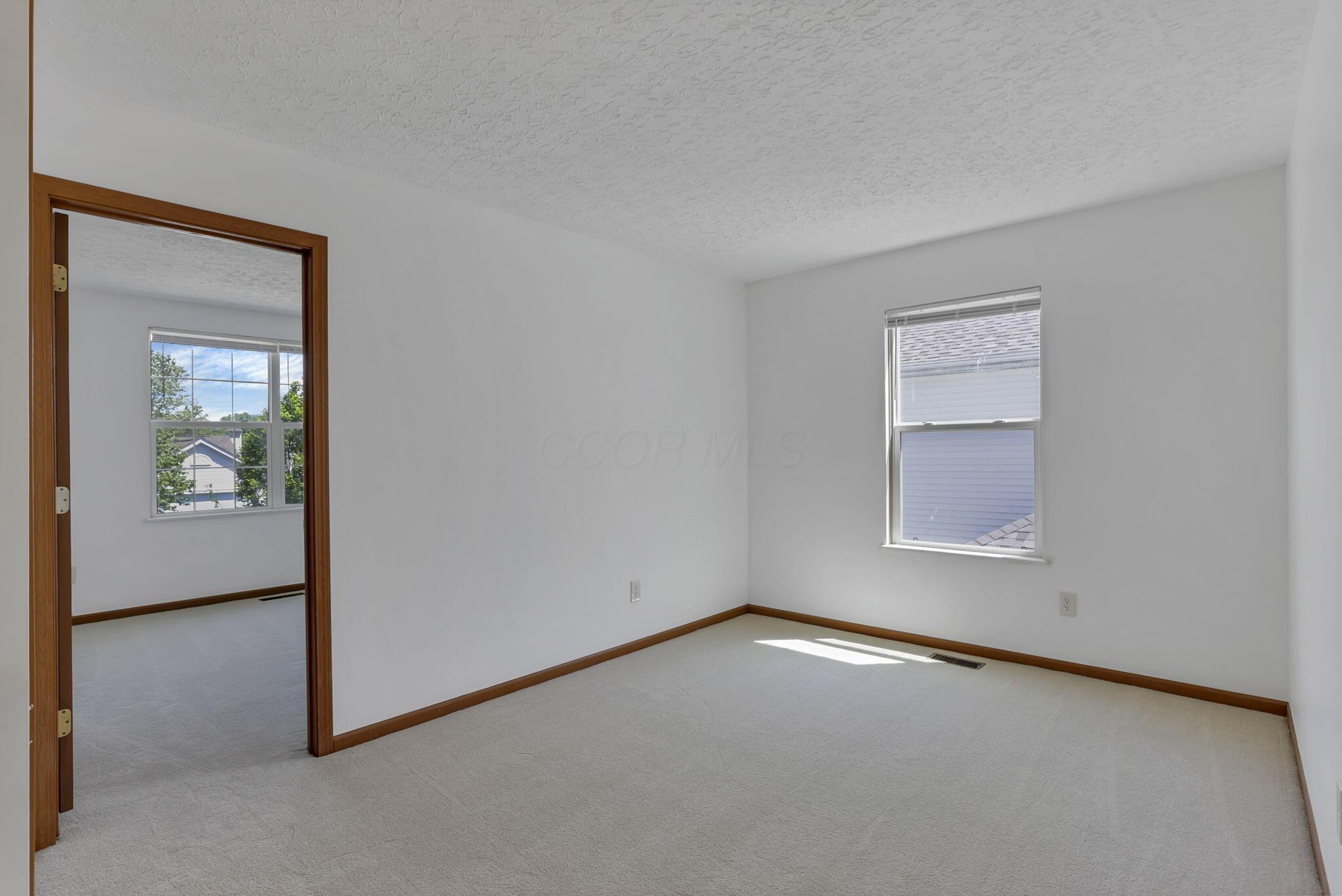 3625 Parker Knoll Lane, Columbus, Ohio image 13