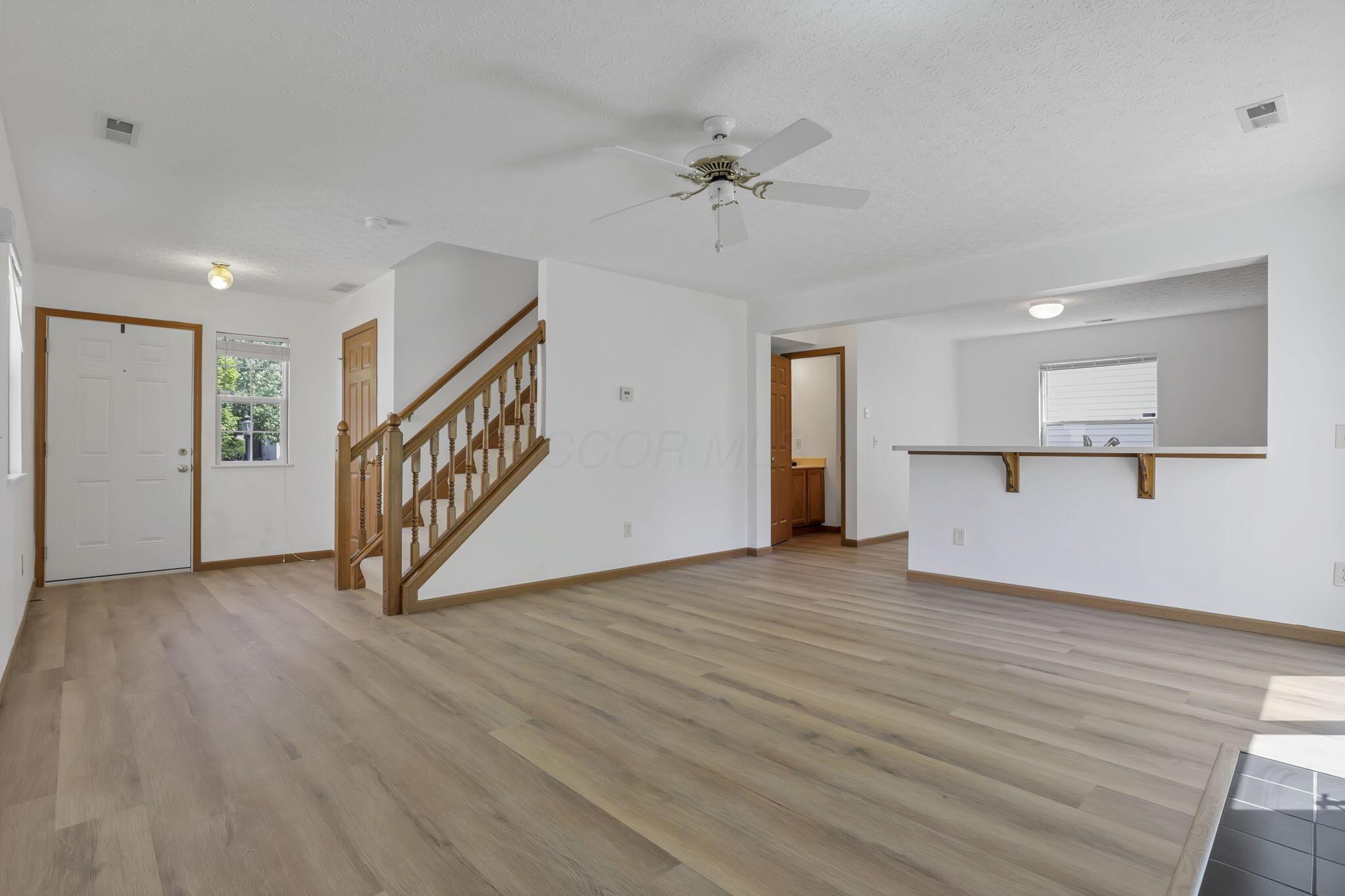 3625 Parker Knoll Lane, Columbus, Ohio image 6