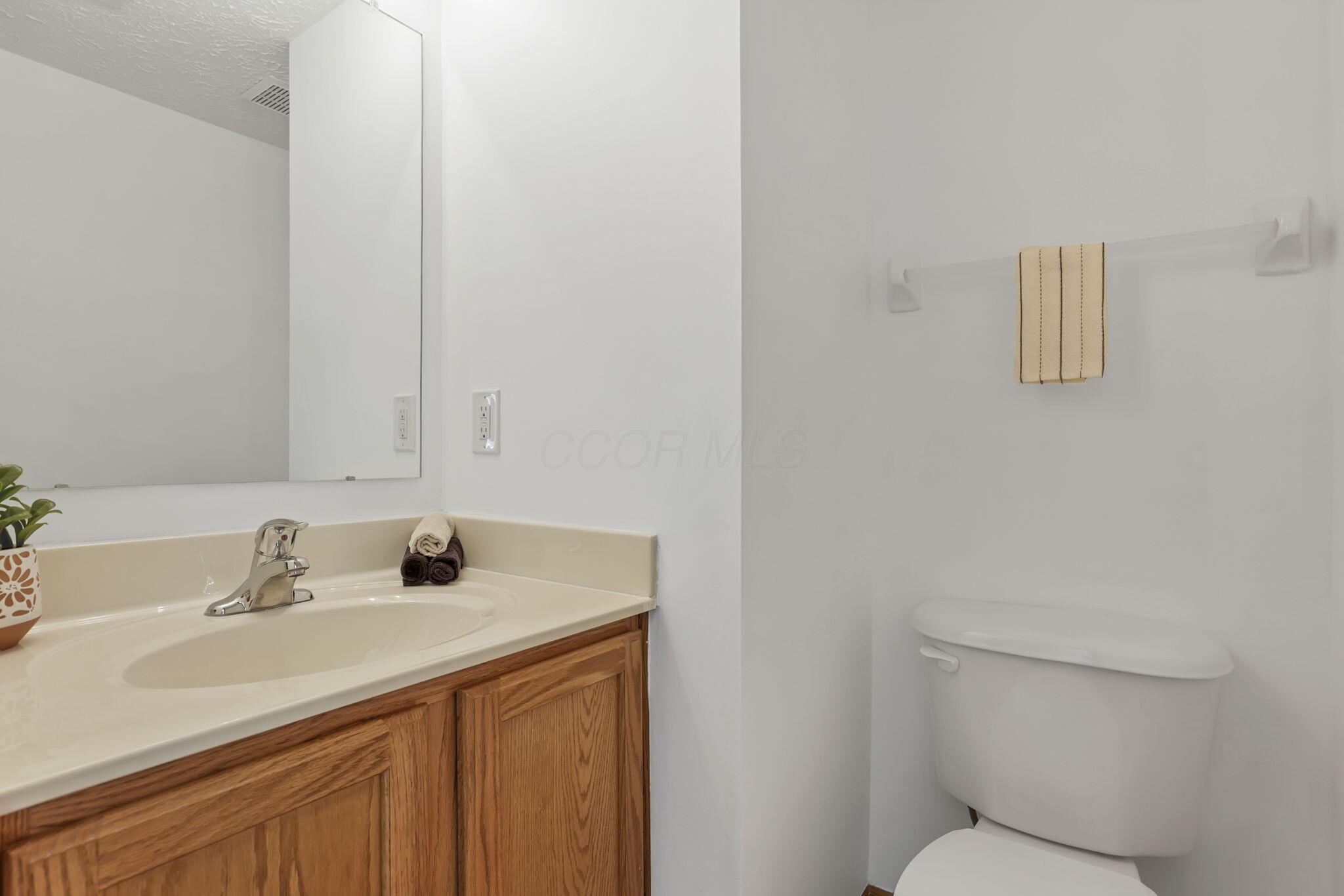 3625 Parker Knoll Lane, Columbus, Ohio image 12
