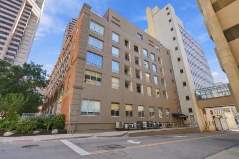 Photo of 221 N Front Street 601 #601, Columbus, OH 43215 (MLS # 226037423)