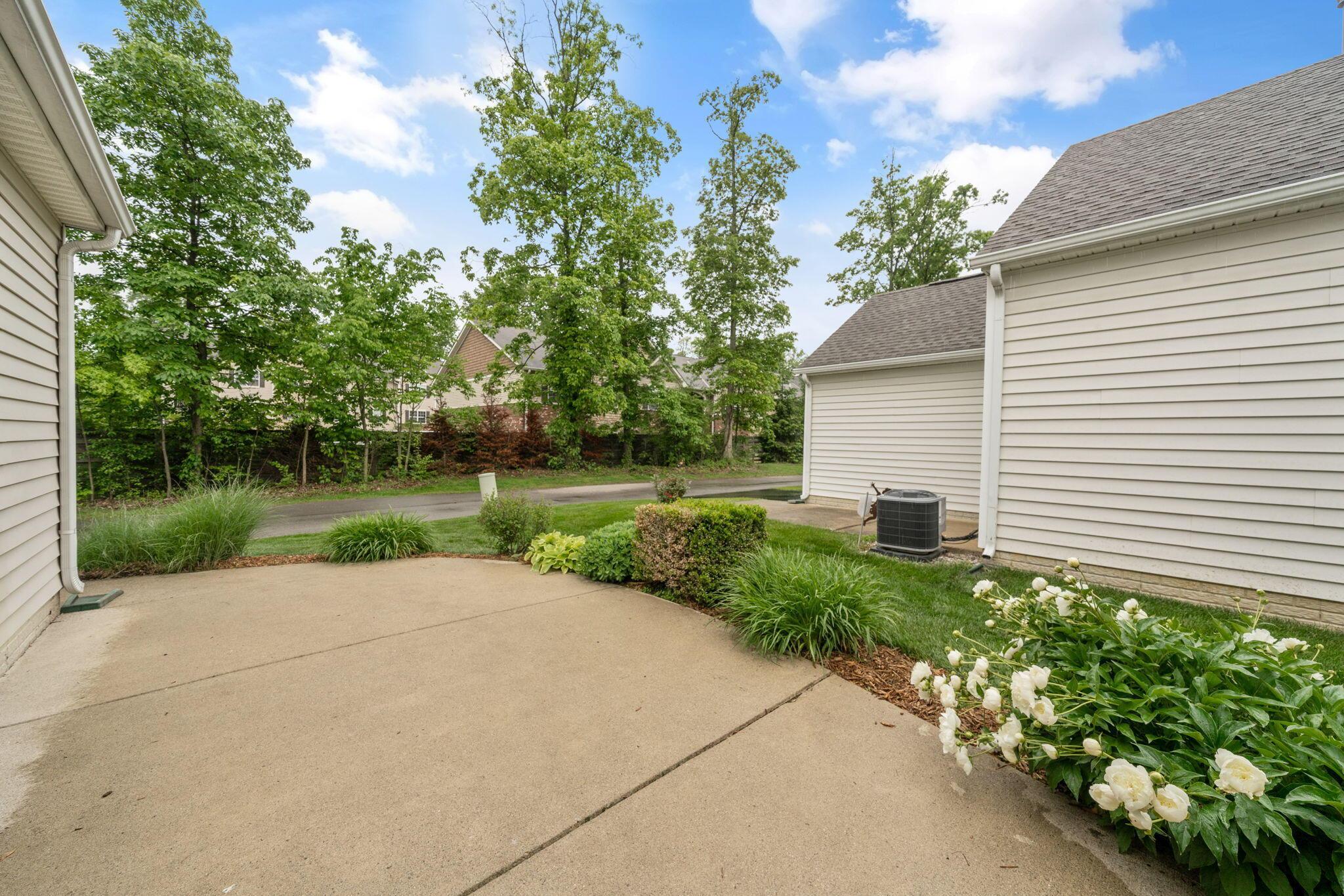 155 Arrowfeather Lane, Lewis Center, Ohio image 44
