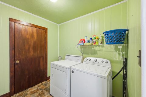 Tiny photo for 639 N Prospect Street, Marion, OH 43302 (MLS # 226012314)