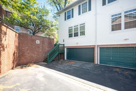 Photo of 116 Olentangy Point, Columbus, OH 43202 (MLS # 225041440) Photo of 116 Olentangy Point, Columbus, OH 43202 (MLS # 225041440)