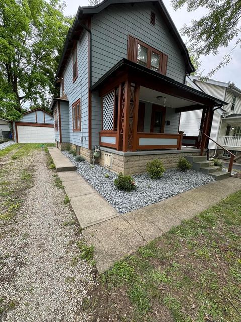 Photo of 119 E Lincoln Avenue, Columbus, OH 43214 (MLS # 226008384)