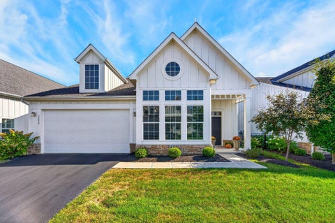 Tiny photo for 7070 Inchcape Lane 3 #3, Dublin, OH 43016 (MLS # 226035308)