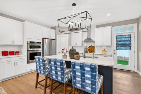 Tiny photo for 7070 Inchcape Lane 3 #3, Dublin, OH 43016 (MLS # 226035308)