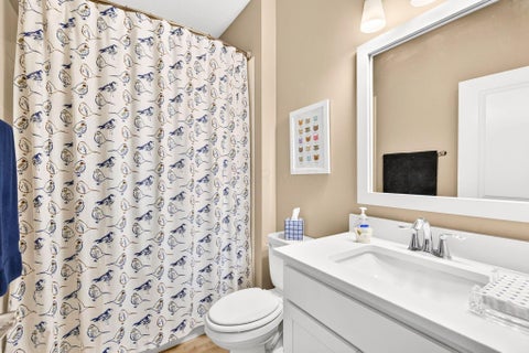 Tiny photo for 7070 Inchcape Lane 3 #3, Dublin, OH 43016 (MLS # 226035308)