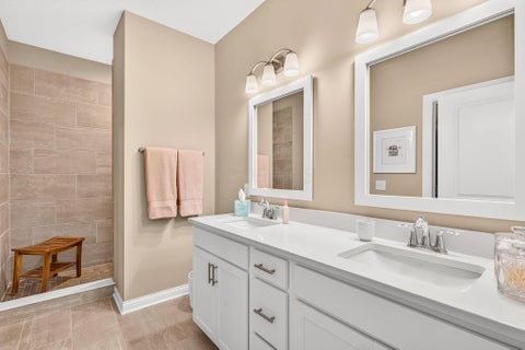 Tiny photo for 7070 Inchcape Lane 3 #3, Dublin, OH 43016 (MLS # 226035308)