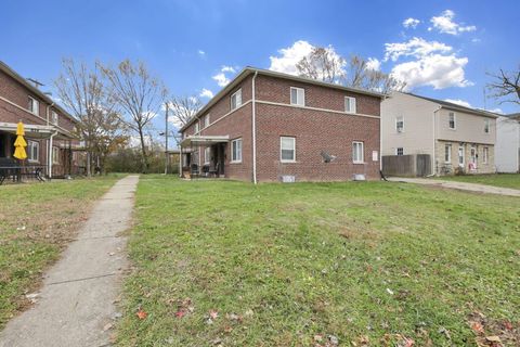 Photo of 830 S Harris Avenue, Columbus, OH 43204 (MLS # 225044309)