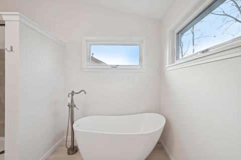 Tiny photo for 919 White Oak Court, Marysville, OH 43040 (MLS # 225045258)