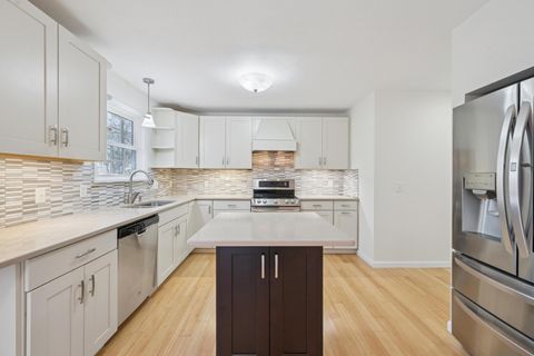 Tiny photo for 919 White Oak Court, Marysville, OH 43040 (MLS # 225045258)