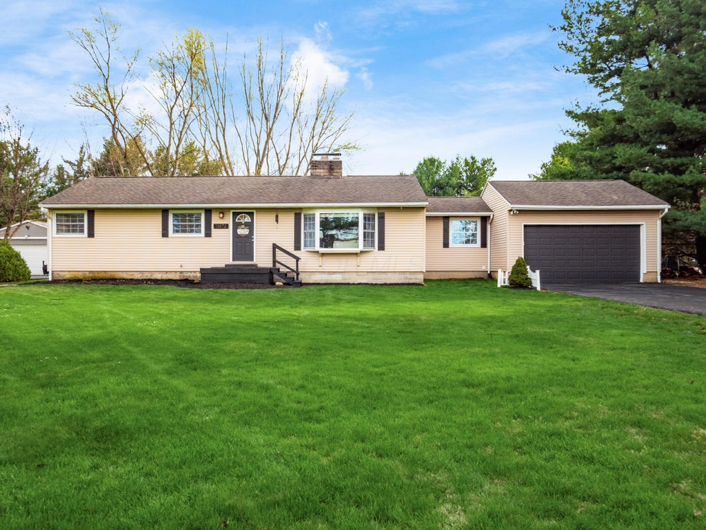 Photo of 13872 Center Village Road, Galena, OH 43021 (MLS # 226010344)