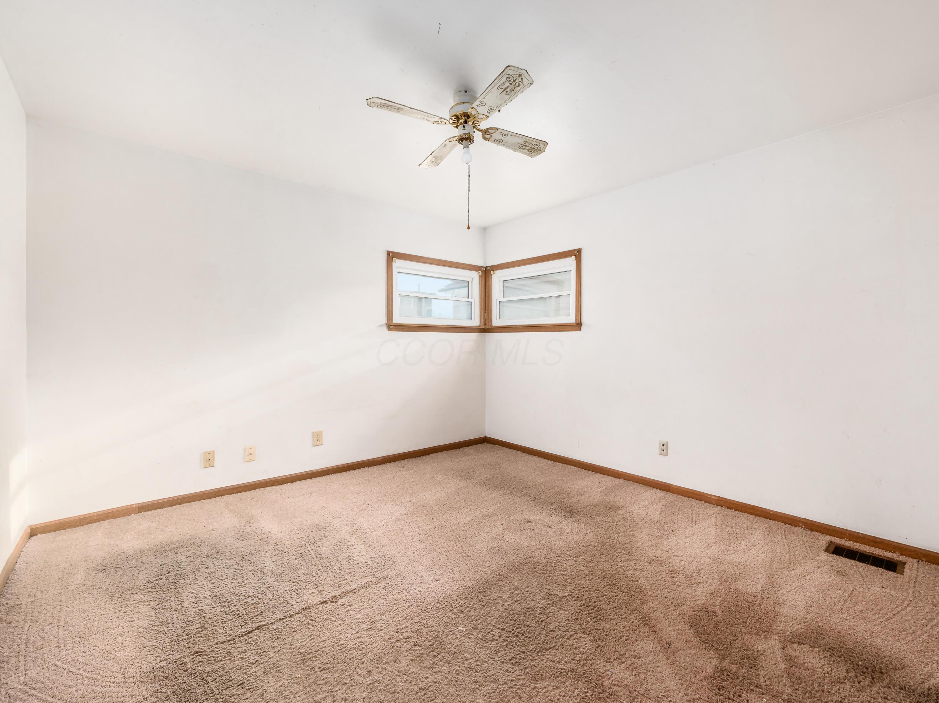 936 Elaine Road, Columbus, Ohio image 16