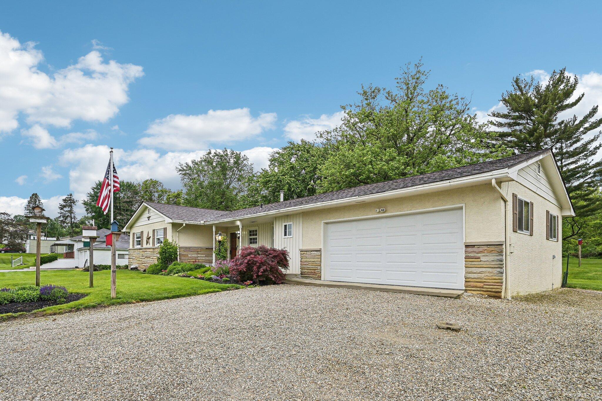 2067 Sheridan Drive, Lancaster, Ohio image 9