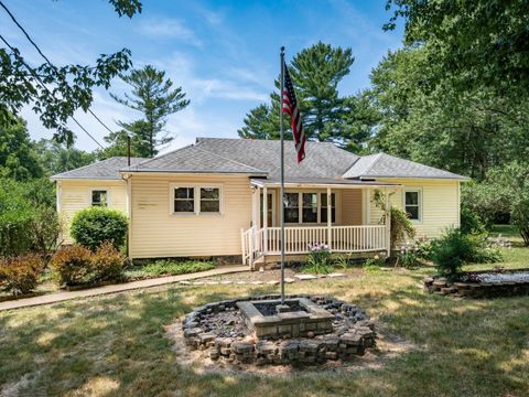 Photo of 5720 County Road 30, Mount Gilead, OH 43338 (MLS # 226005045)