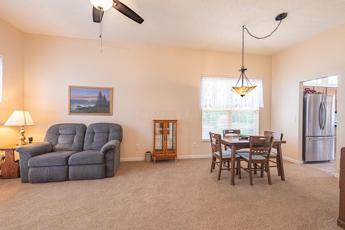 4378 Brickwood Drive, Hilliard, Ohio image 6