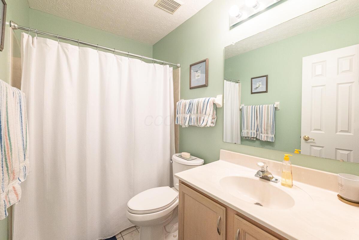 4378 Brickwood Drive, Hilliard, Ohio image 17