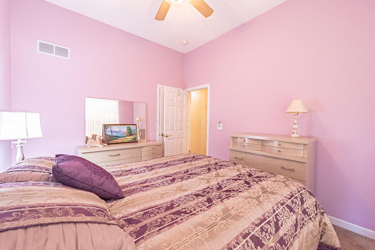 4378 Brickwood Drive, Hilliard, Ohio image 13