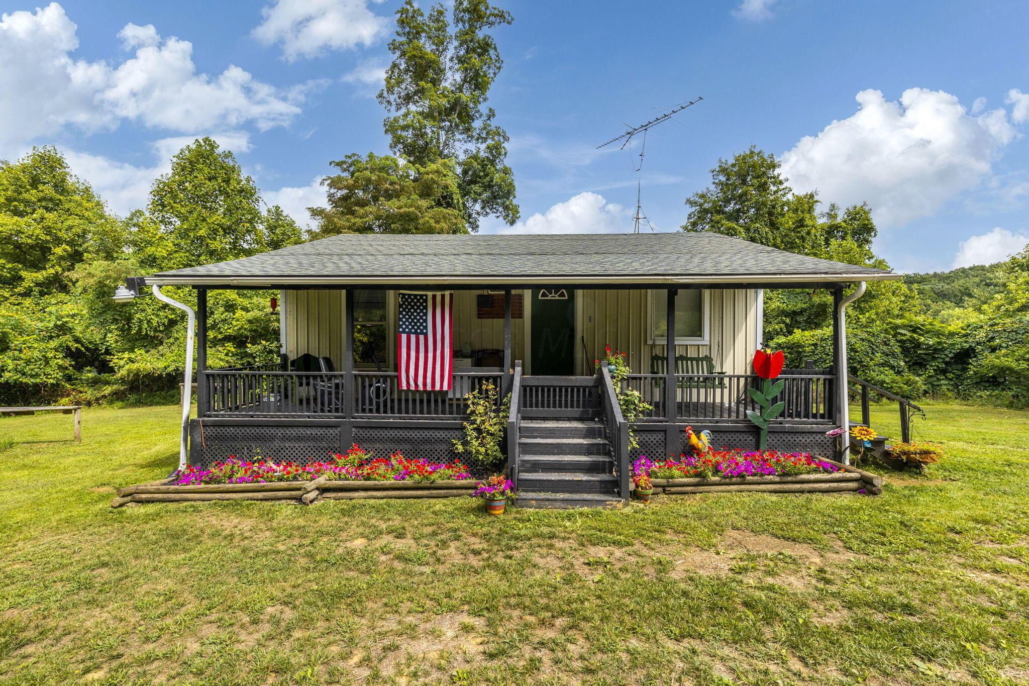 View Rockbridge, OH 43149 house