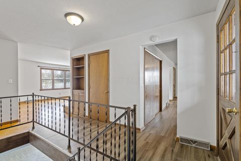 Tiny photo for 27 Tanglewood Drive, Delaware, OH 43015 (MLS # 225045480)