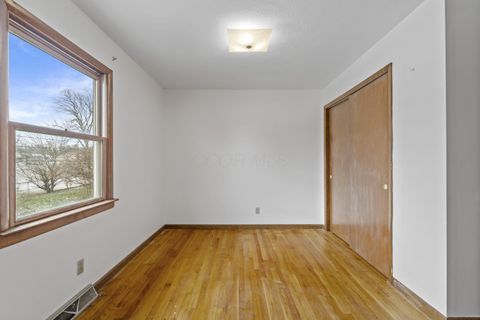 Tiny photo for 27 Tanglewood Drive, Delaware, OH 43015 (MLS # 225045480)