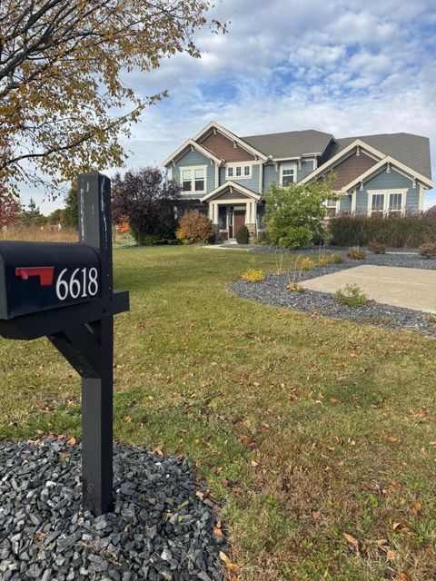 Photo of 6618 Audubon Avenue, Hilliard, OH 43026 (MLS # 225041807)