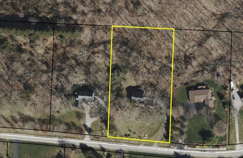 Photo of 1484 Carriage Road, Powell, OH 43065 (MLS # 226013743)