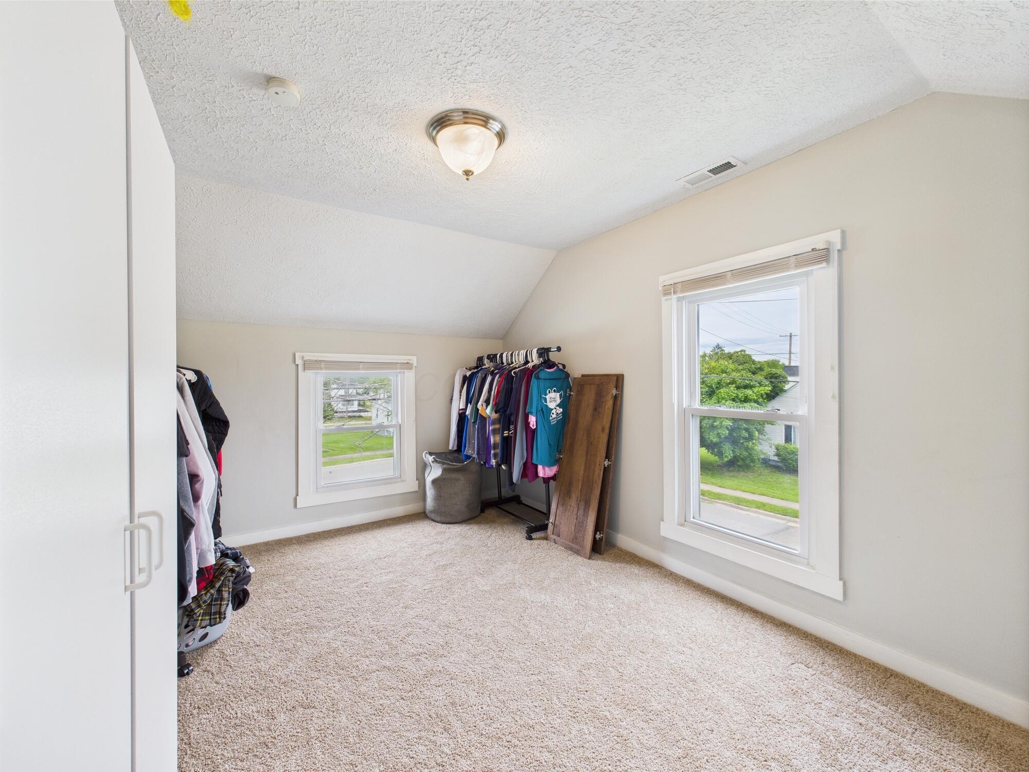 1708 Cedar Hill Road, Lancaster, Ohio image 12