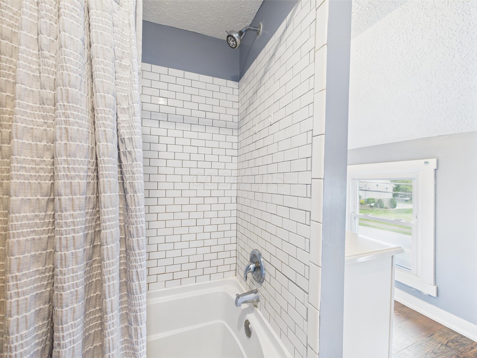 1708 Cedar Hill Road, Lancaster, Ohio image 15