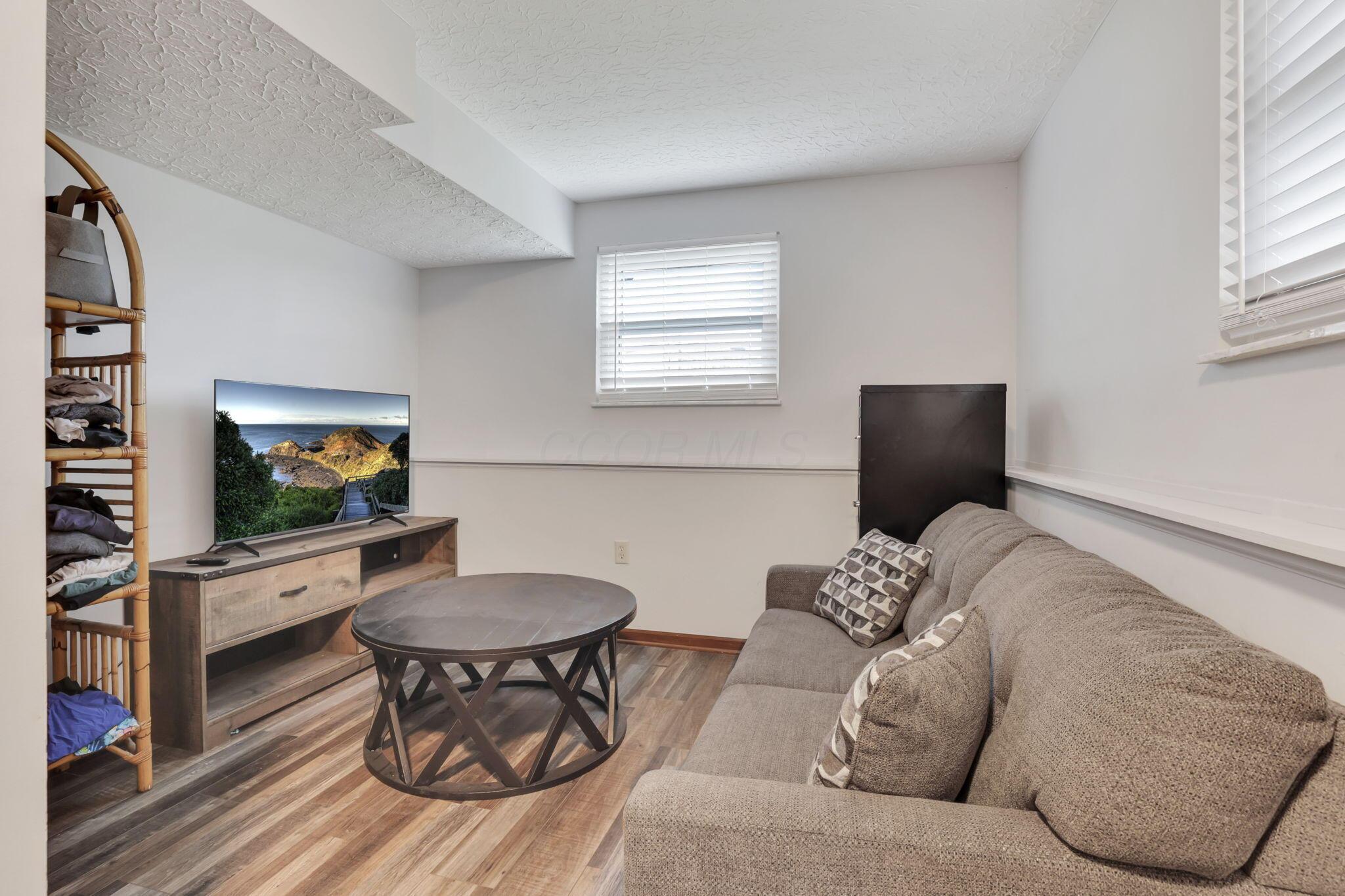 7170 Daugherty Drive, Reynoldsburg, Ohio image 32