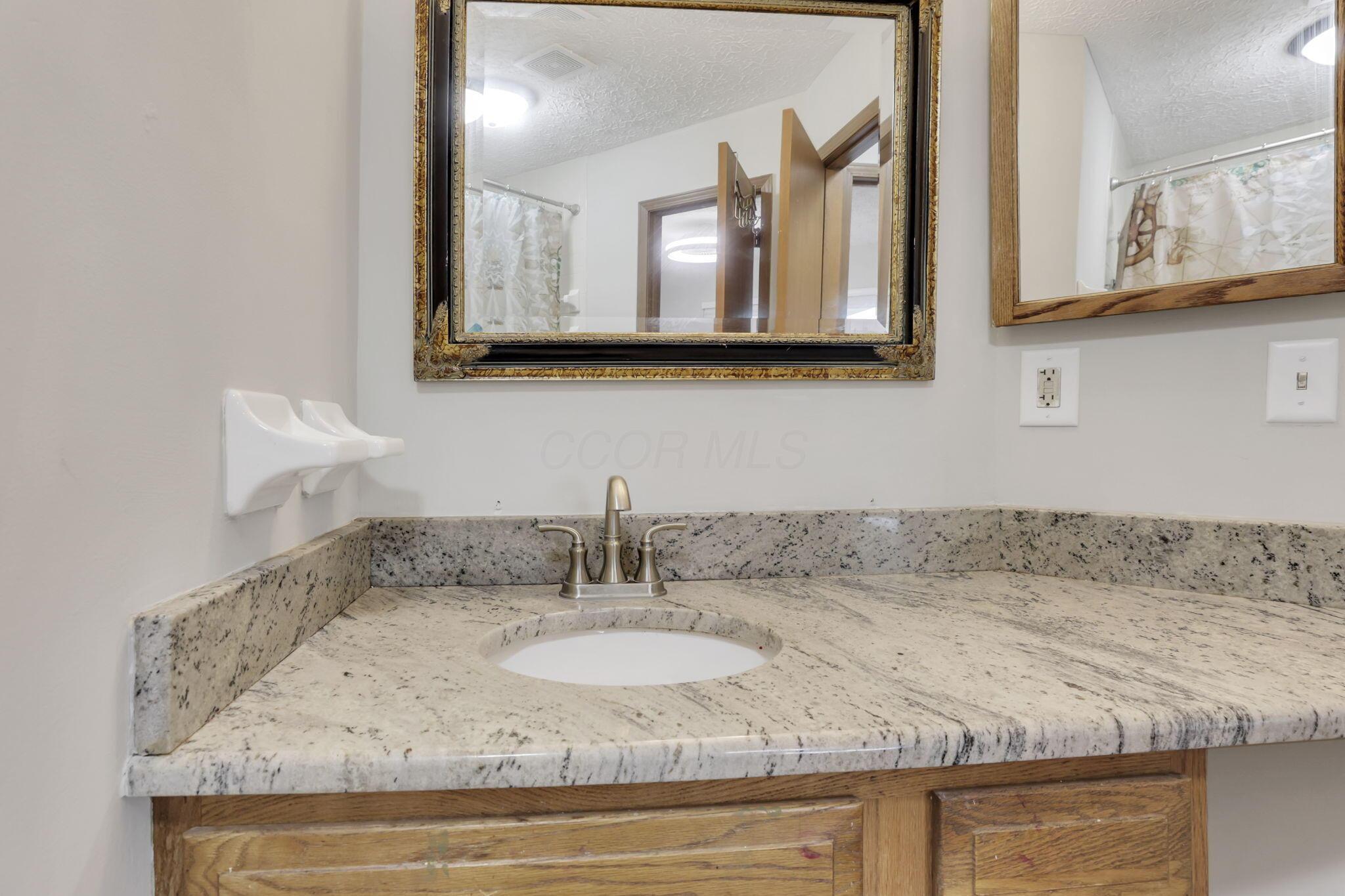 7170 Daugherty Drive, Reynoldsburg, Ohio image 31