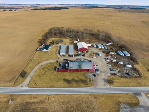 9706 State Route 41 NW Washington Court House OH 43160