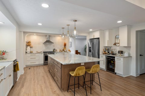 Tiny photo for 317 Wheaton Court, Columbus, OH 43235 (MLS # 226036186)