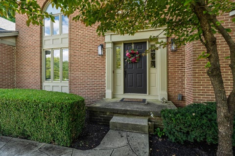 Tiny photo for 317 Wheaton Court, Columbus, OH 43235 (MLS # 226036186)