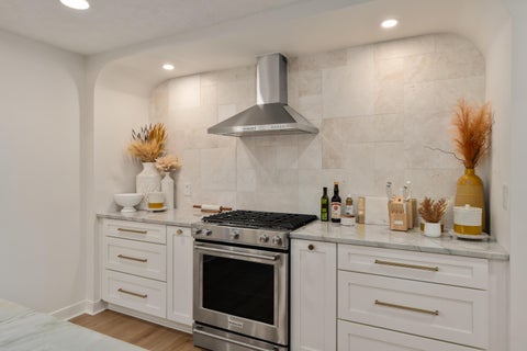 Tiny photo for 317 Wheaton Court, Columbus, OH 43235 (MLS # 226036186)