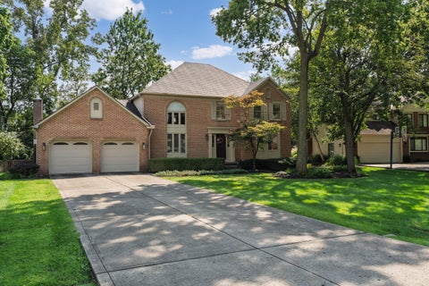 Tiny photo for 317 Wheaton Court, Columbus, OH 43235 (MLS # 226036186)