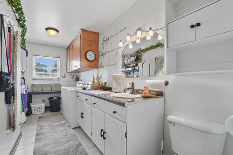 Tiny photo for 440 Reverie Place, Newark, OH 43055 (MLS # 225036948)