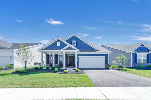 Photo of 1774 Zucchina Drive, Hilliard, OH 43026 (MLS # 225027659)