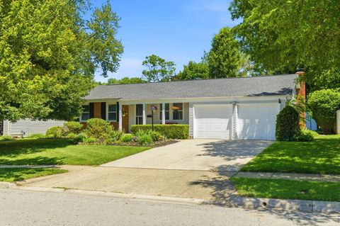 Tiny photo for 6830 Bowerman Street W, Worthington, OH 43085 (MLS # 226019641)