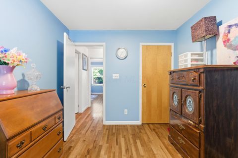 Tiny photo for 6830 Bowerman Street W, Worthington, OH 43085 (MLS # 226019641)