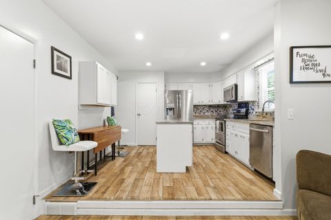 Tiny photo for 6830 Bowerman Street W, Worthington, OH 43085 (MLS # 226019641)