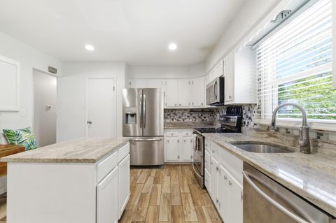 Tiny photo for 6830 Bowerman Street W, Worthington, OH 43085 (MLS # 226019641)
