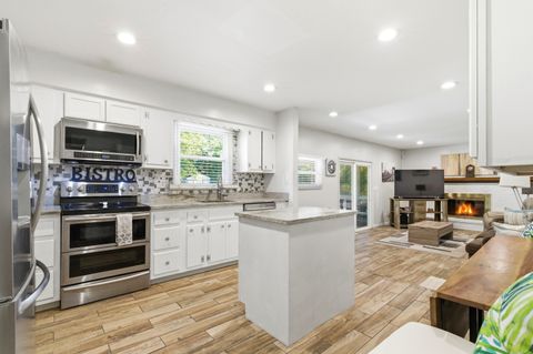 Tiny photo for 6830 Bowerman Street W, Worthington, OH 43085 (MLS # 226019641)