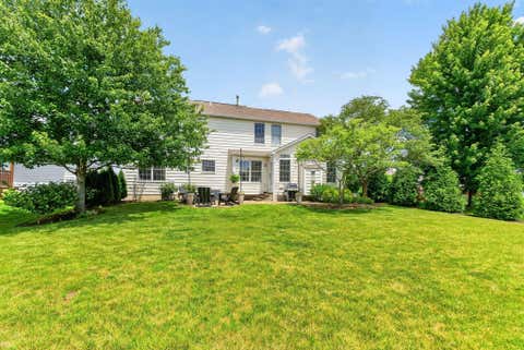 Tiny photo for 6395 Albany Gardens Drive, New Albany, OH 43054 (MLS # 226022074)