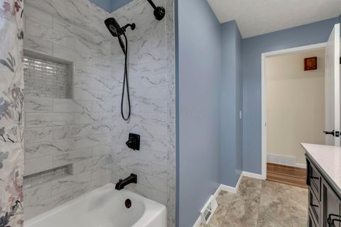 Tiny photo for 1825 Zimmer Street, Lancaster, OH 43130 (MLS # 226007348)